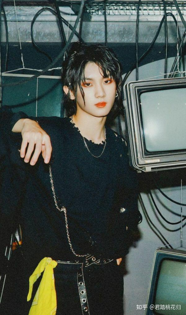 时代少年团的马嘉祺真的好丑,爱豆怎么能这么丑啊?