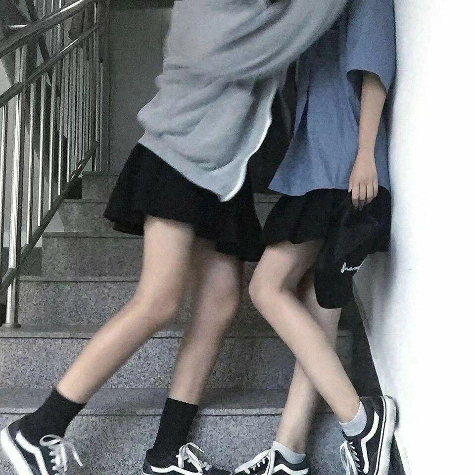 有哪些好看的女同情侣头像? - 知乎