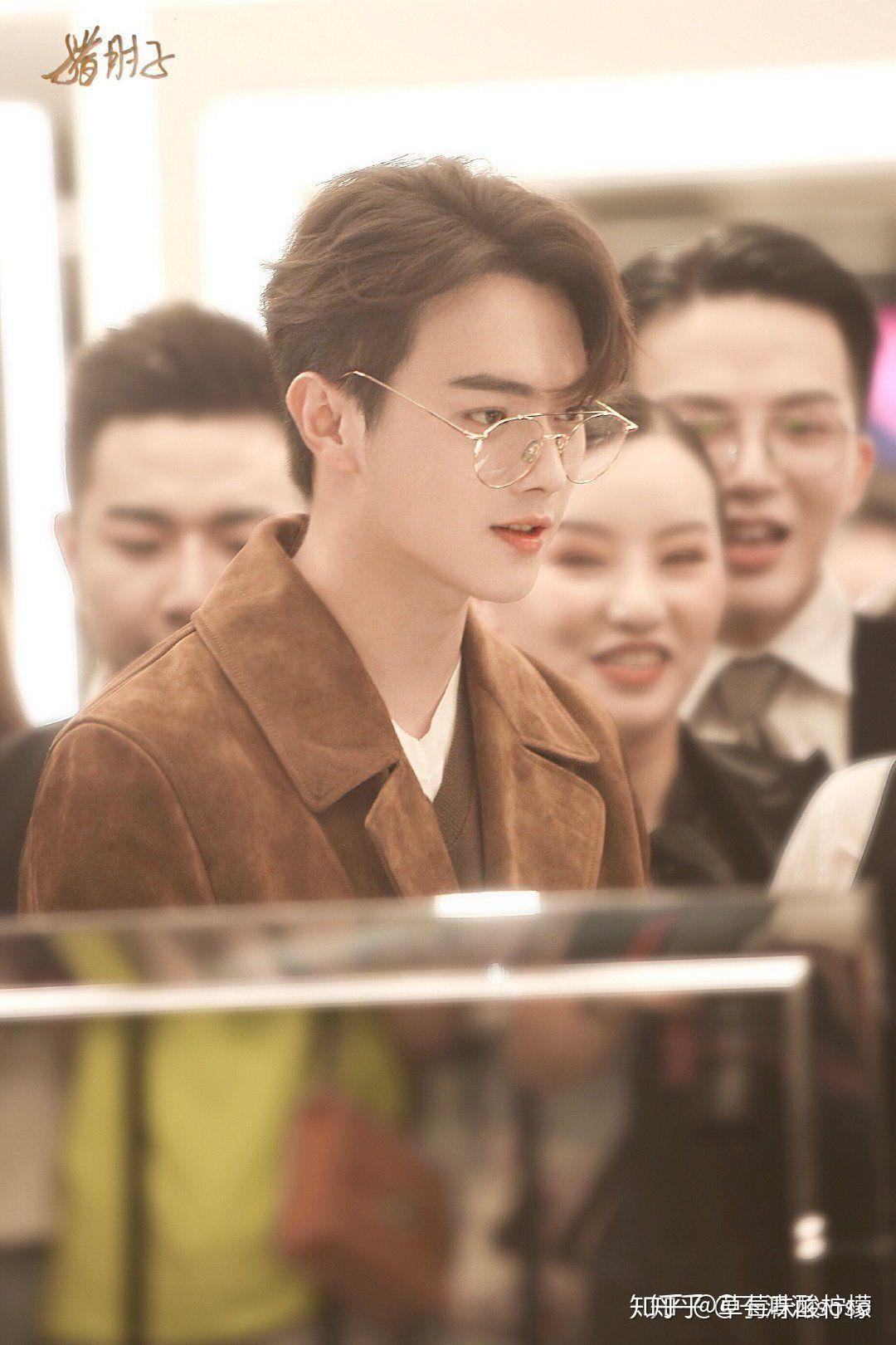 许凯有哪些出圈神图?