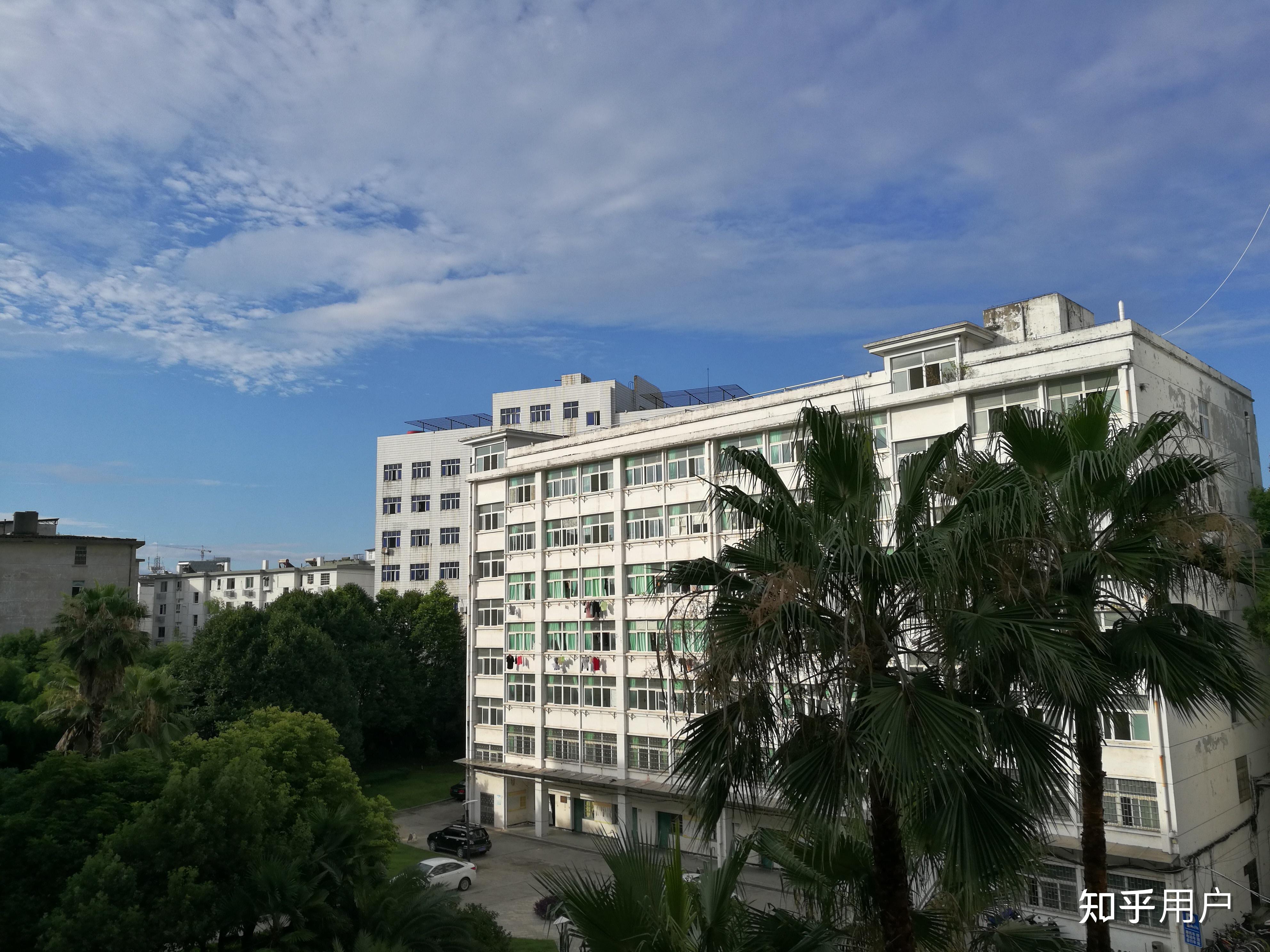 为什么赣南医学院会到这种地步? - 知乎