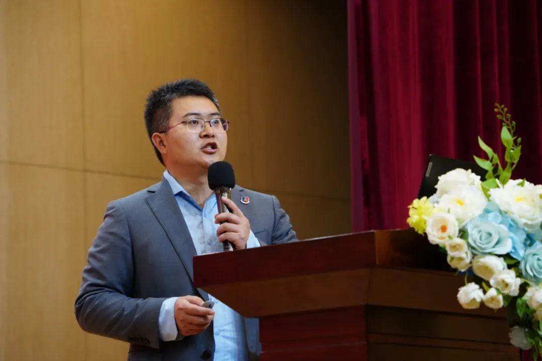 上海宏文学校开学日丨龙岁启幕书声再续校园迎贤启智扬帆