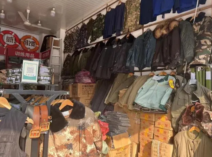 为什么军大衣会卖爆