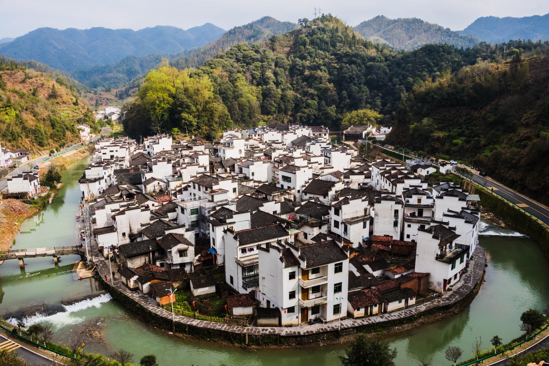 这是中国最圆的村庄,前山后水的世外桃源,网友:好一个风水宝地