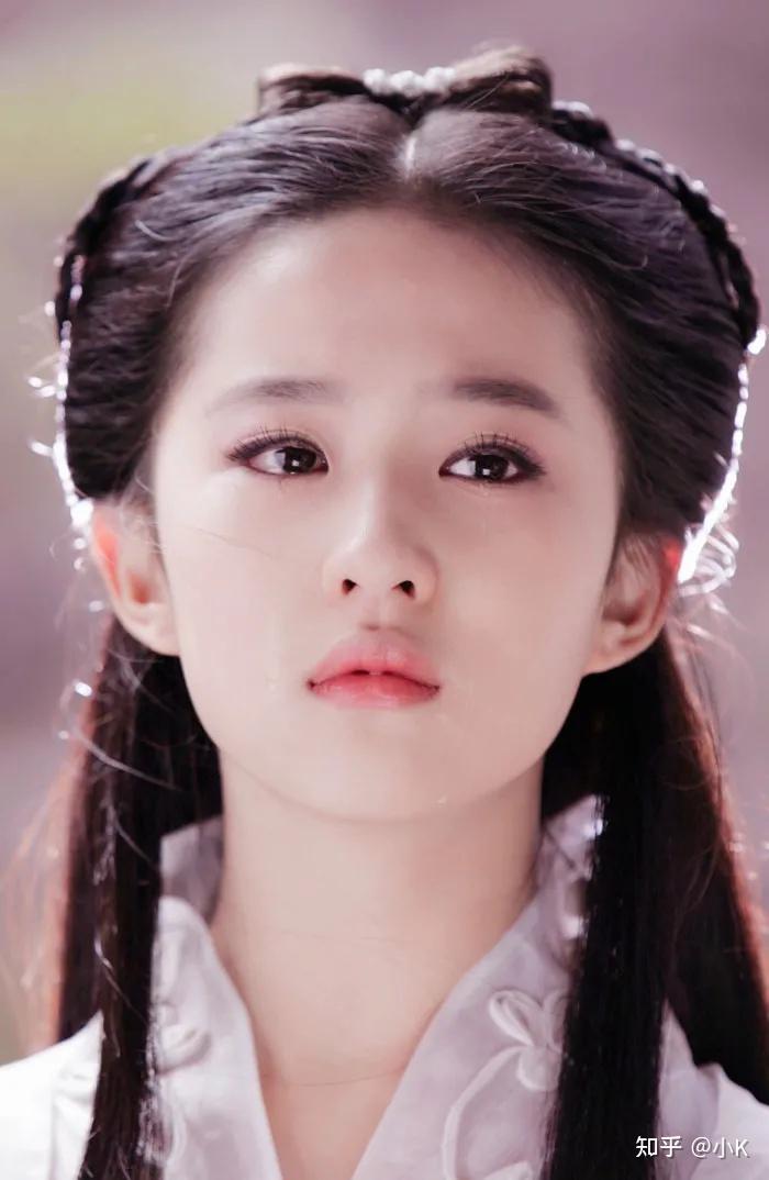 如何客观评价刘亦菲的长相?