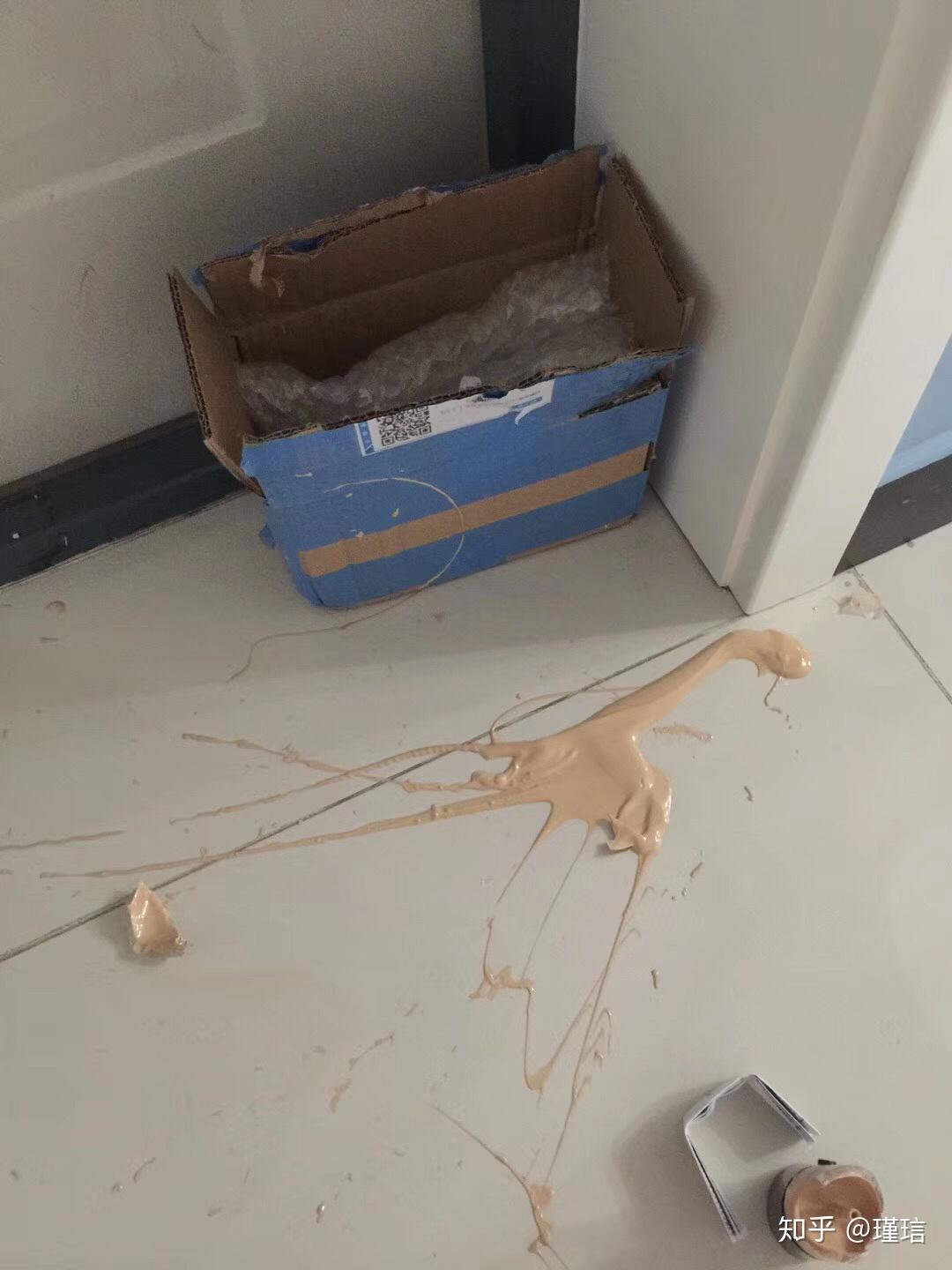 把新买的粉底液摔烂了是什么体验? - 知乎