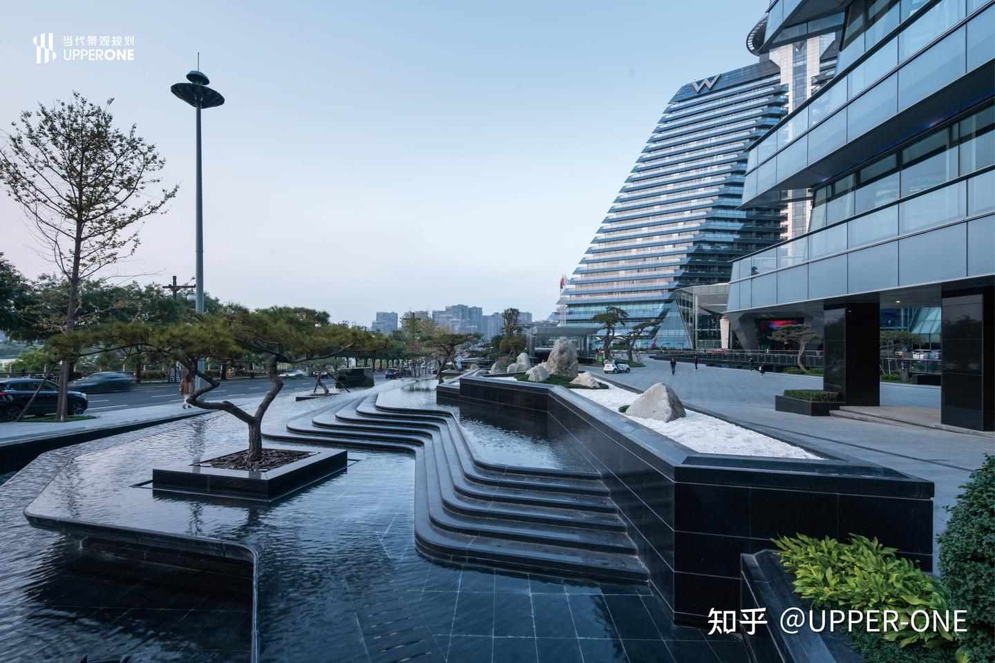 西安地标W酒店景观设计分享|当代景观规划 - 知乎