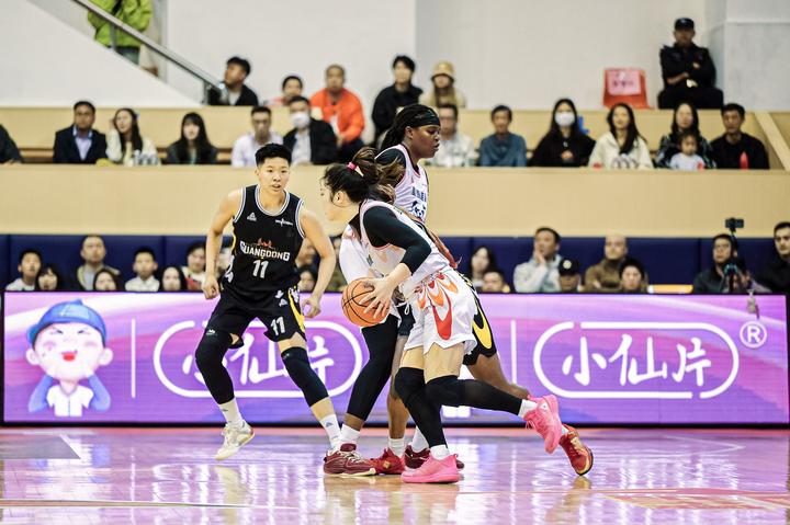 总决赛开门红!惯爱&小仙片助阵广东女篮主场战胜四川,83:70第一场强势胜出!CCTV全程直播! - 知乎