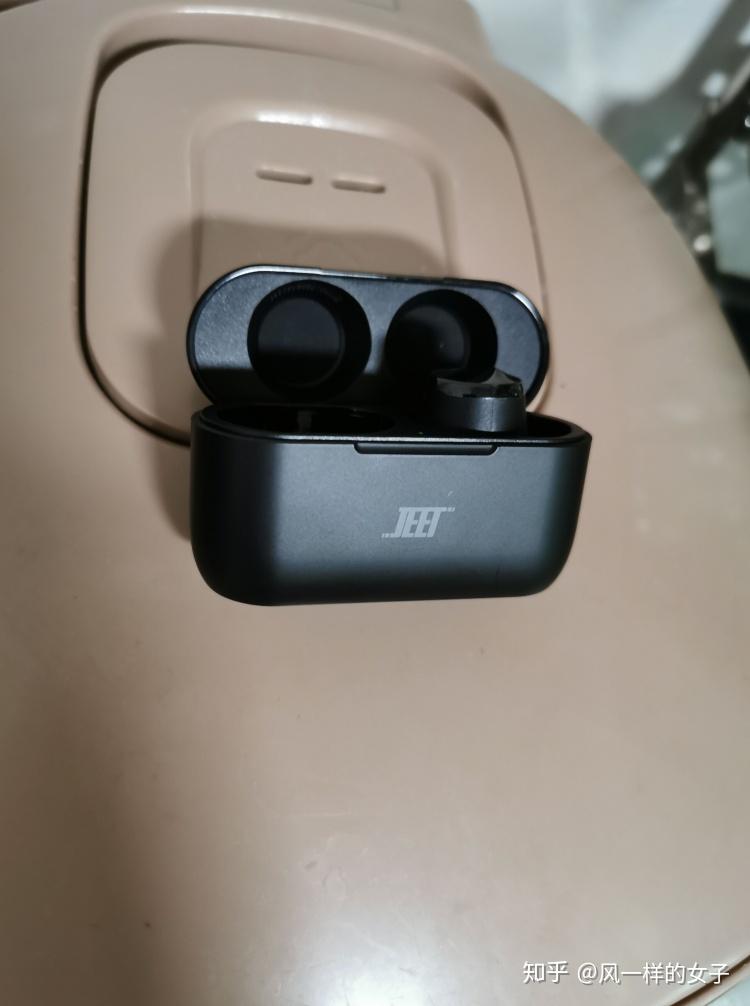 漫步者蓝牙耳机w300bt评价如何