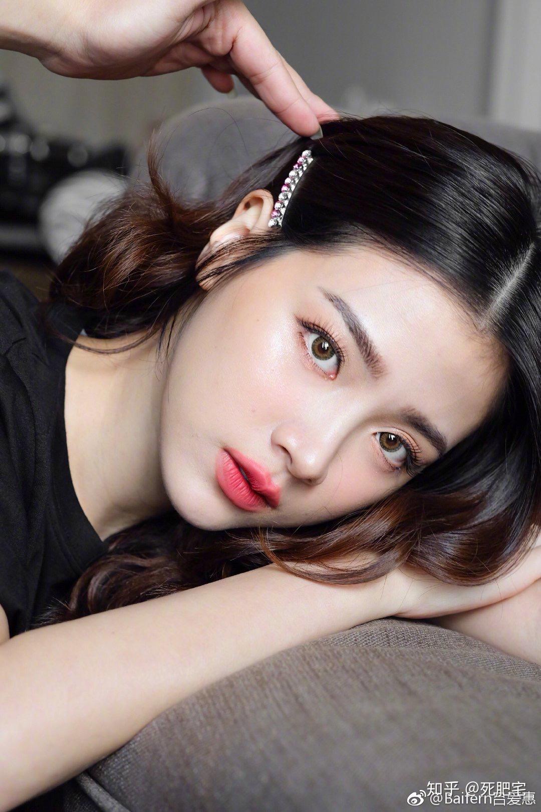 如何评价泰国女演员平采娜长相? - 知乎