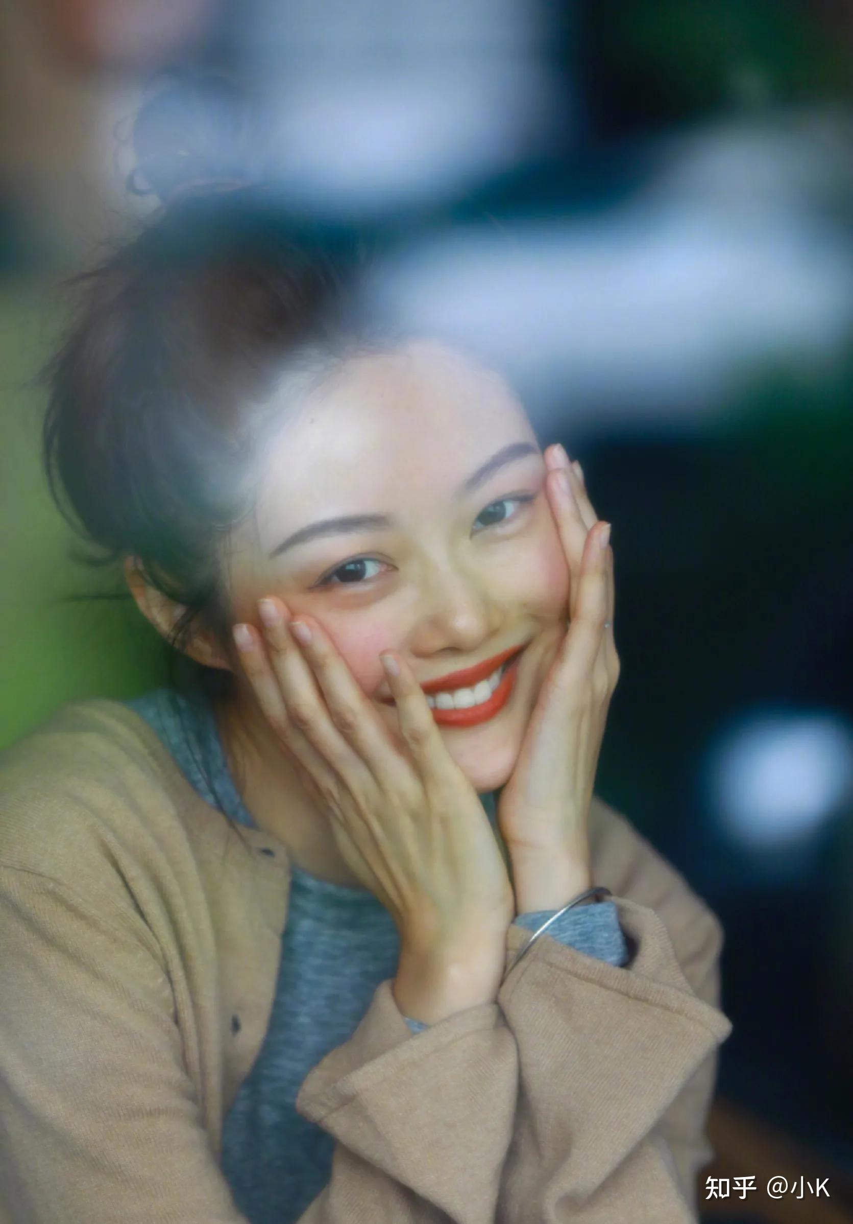 “贵妇顶流”晚晚,17岁当野模,21岁成小三,她比你想象的更精彩 - 知乎
