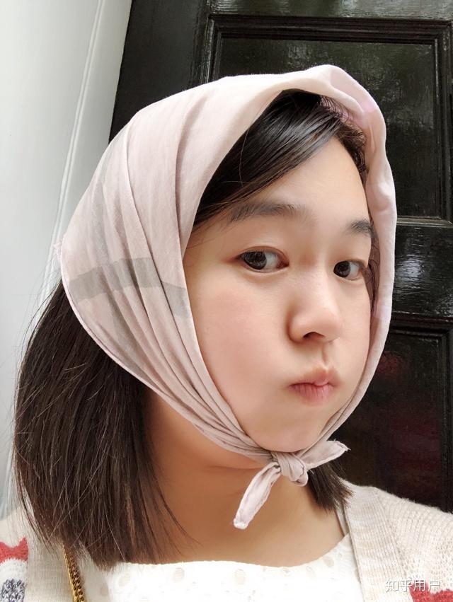 你们身边有人用手帕吗