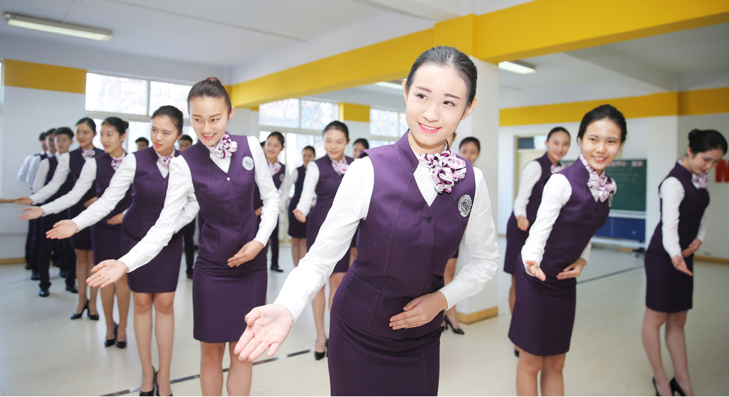 空乘专业主要学习什么课程