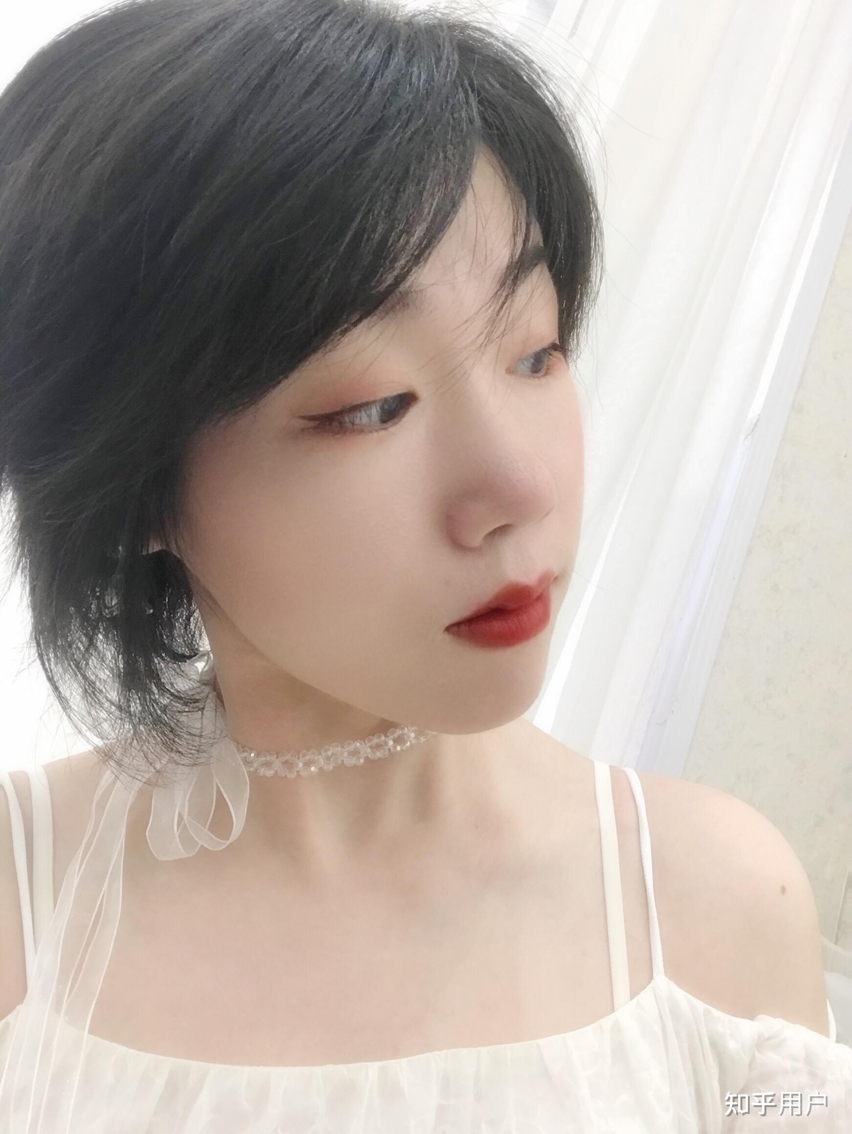 女生好看的下颌线是怎样的? - 知乎