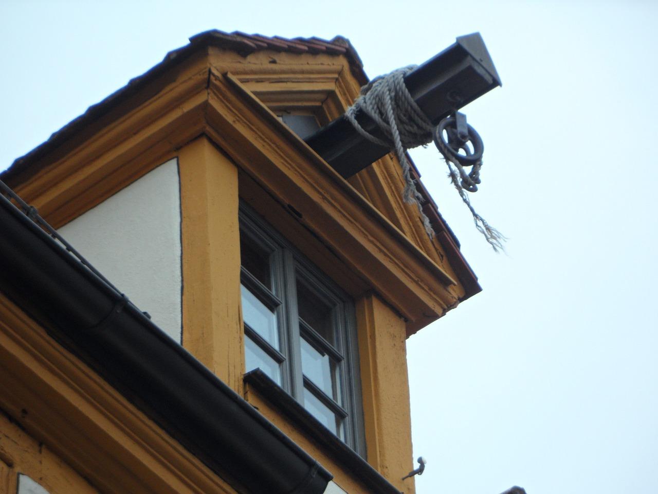 凸阳台承重多少