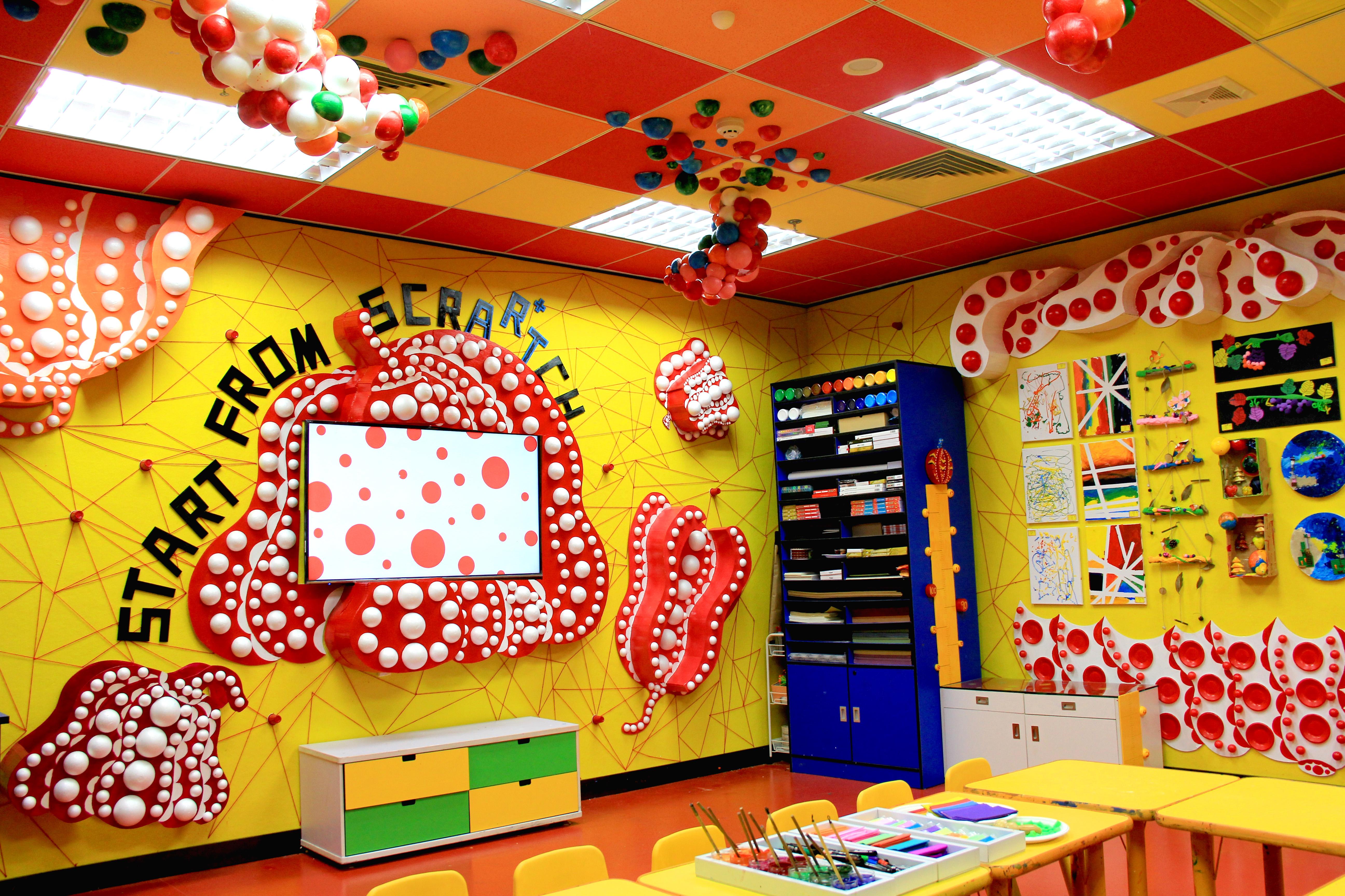 优思创意美术和杨梅红哪个更好