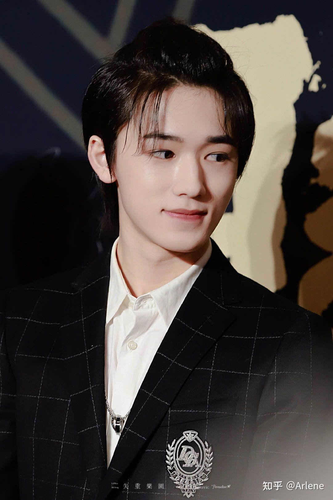 可以分享宋亚轩出圈神图吗? - 知乎