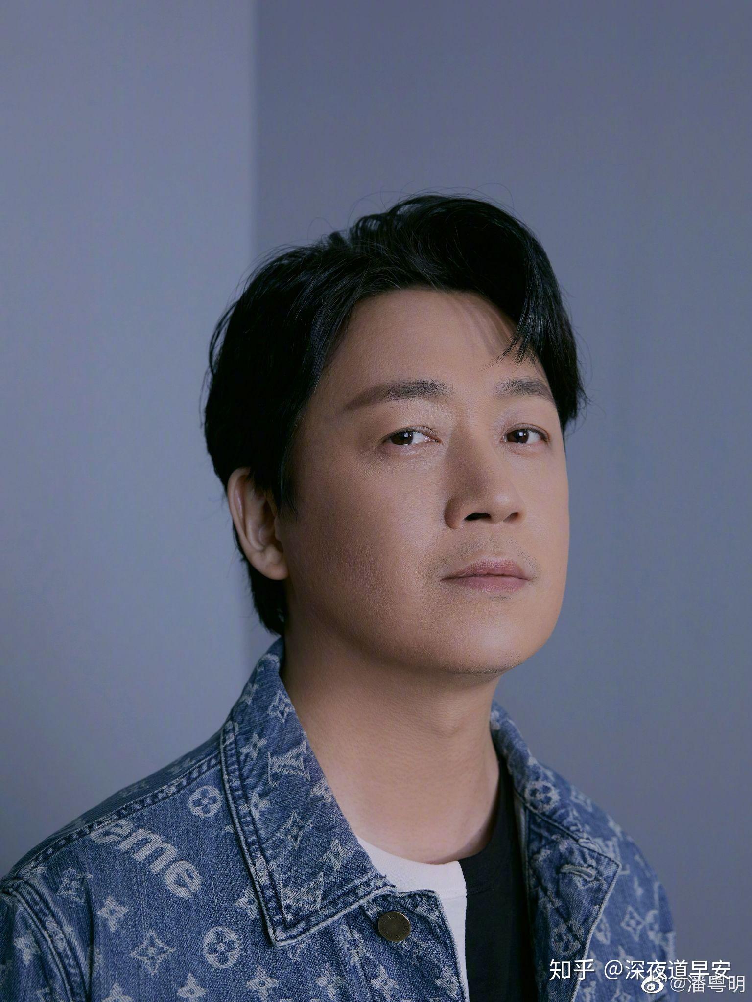 你的手机相册里有哪些潘粤明的帅照