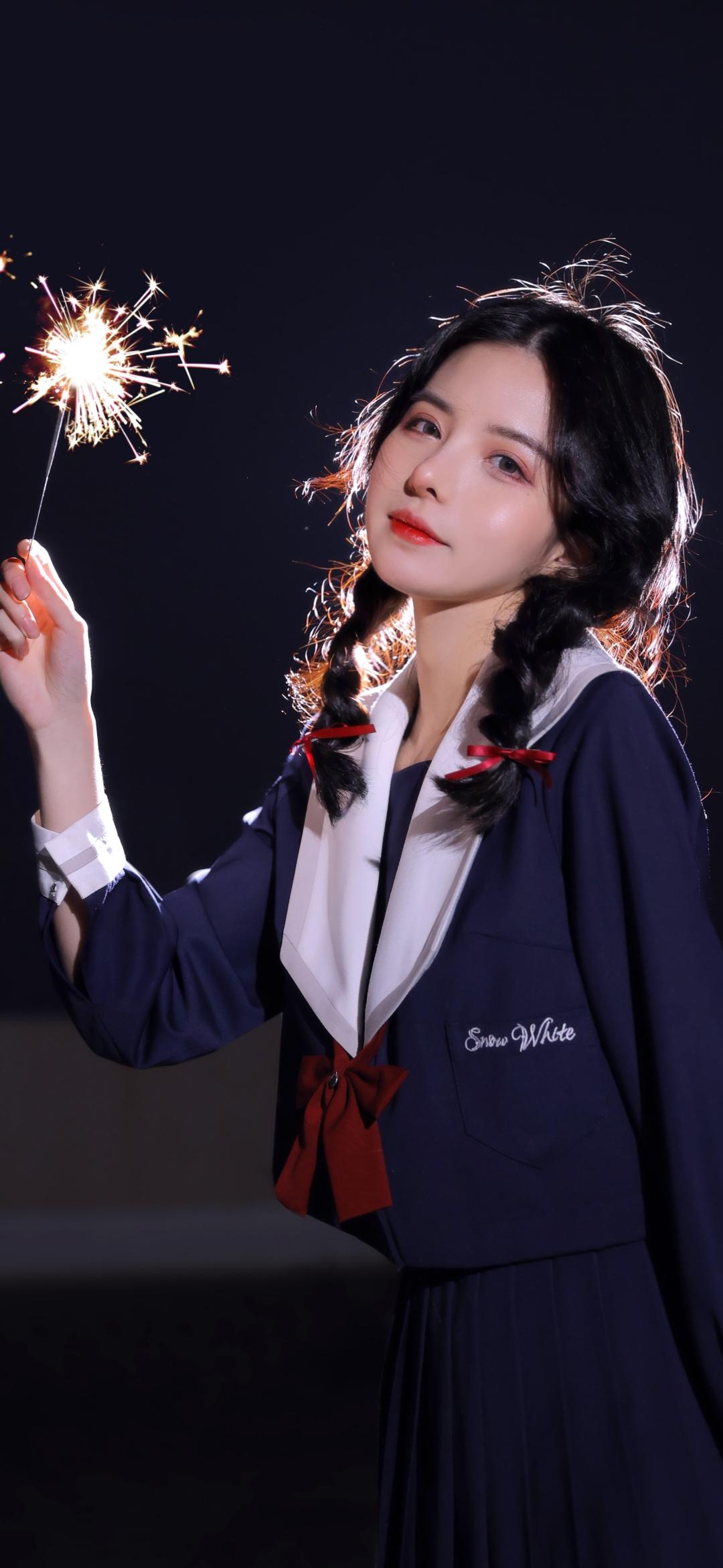 有没有那种让你怦然心动的美女手机壁纸? - 知乎