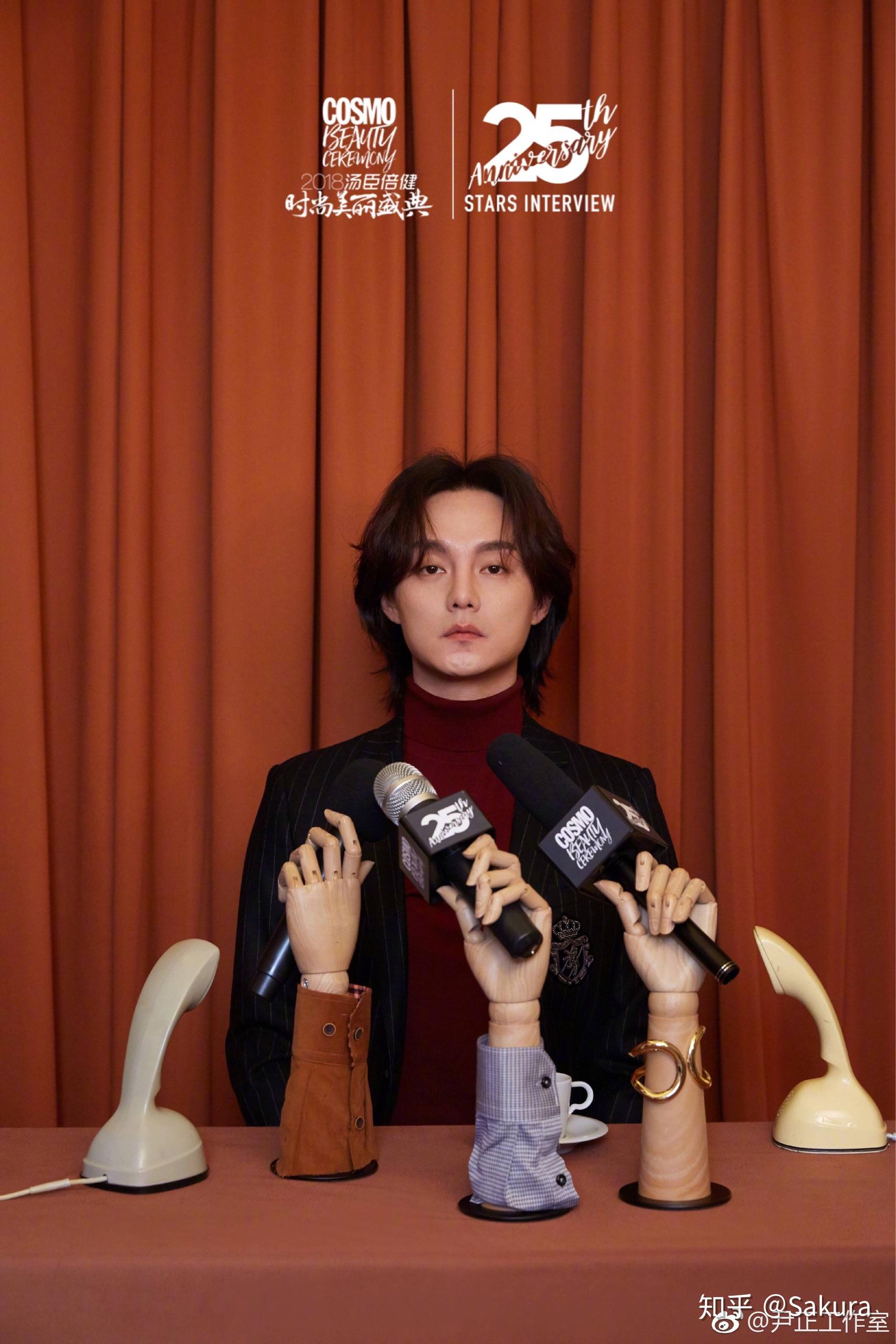 真的真的非常想问尹正小哥哥为什么要留长发鸭超级好奇