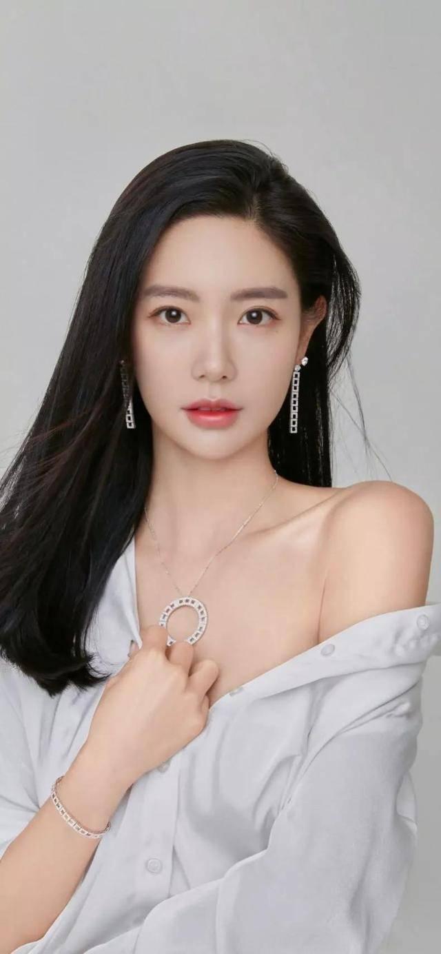 李成敏，甜美可爱让人心动！ - 知乎