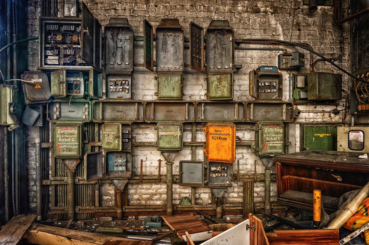 升降机开关怎么接线