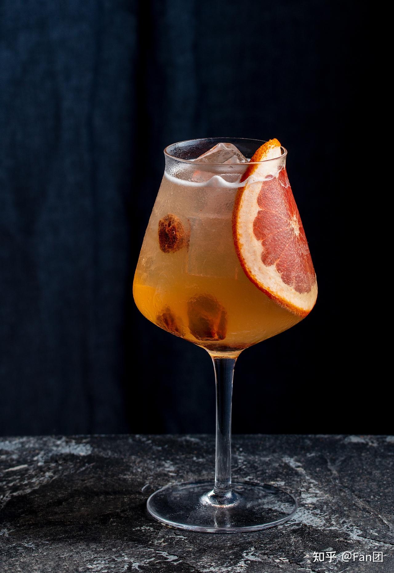 现调鸡尾酒和预调鸡尾酒有什么区别各自的特点是什么