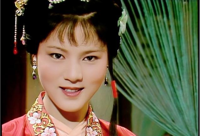 细论《红楼梦》里最令人生厌的人物——袭人