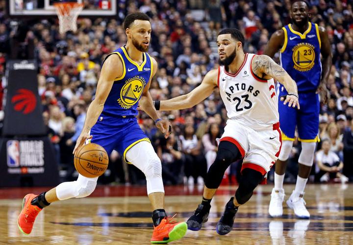 nba总决赛2019年 猛龙队第一场比赛战胜勇士队