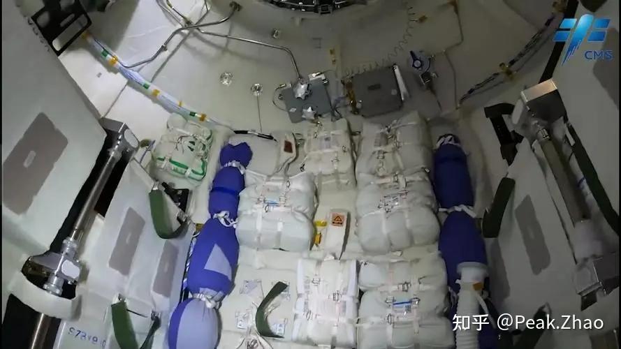 新一代载人飞船「梦舟」与原来的「神舟」飞船相比,新在哪里?实现载人登月的重要意义有哪些? - 知乎