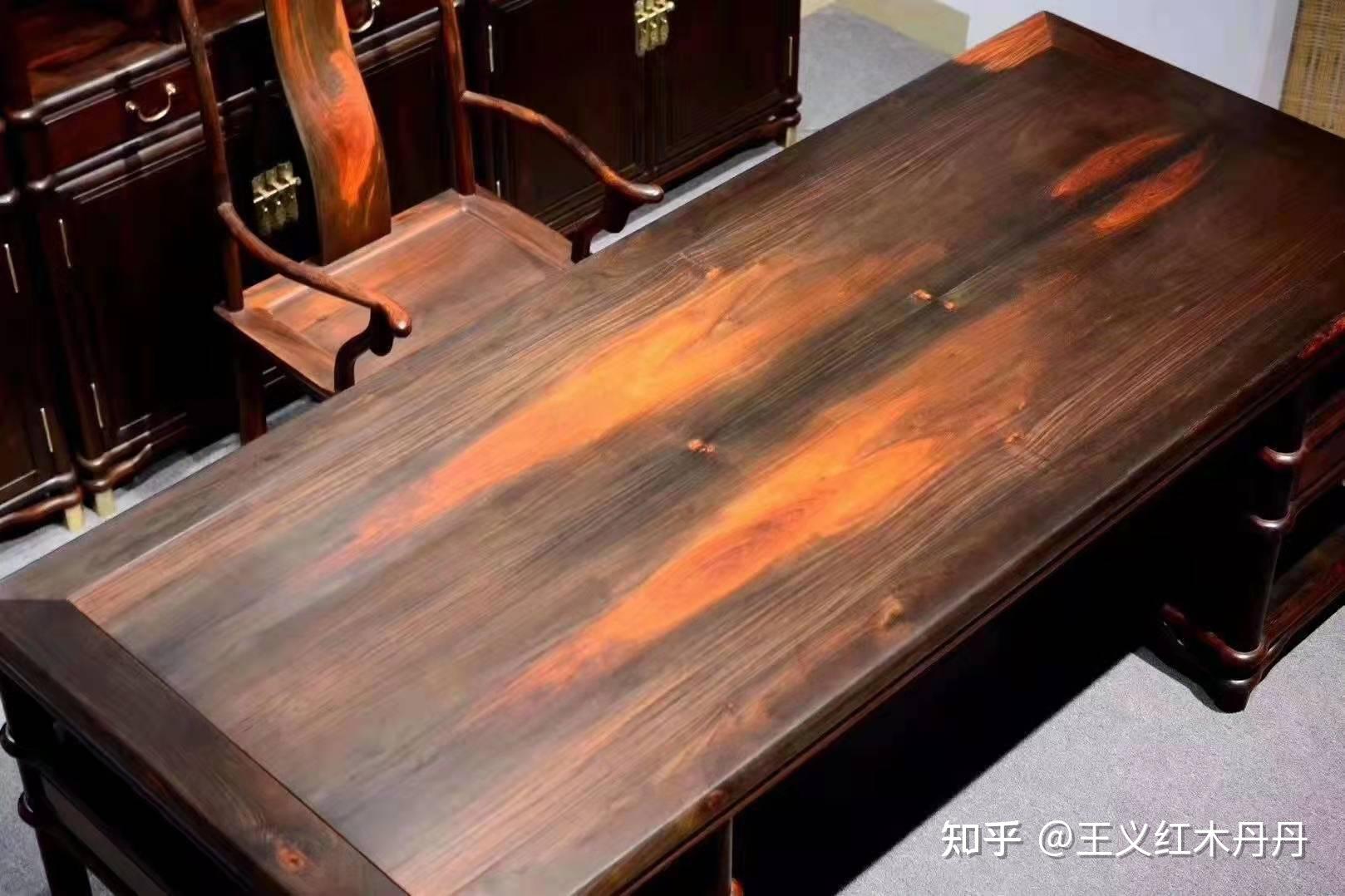 你的办公桌是不是也缺一套这样的红木办公桌!工艺美术大师王义老师的匠心之作 - 知乎