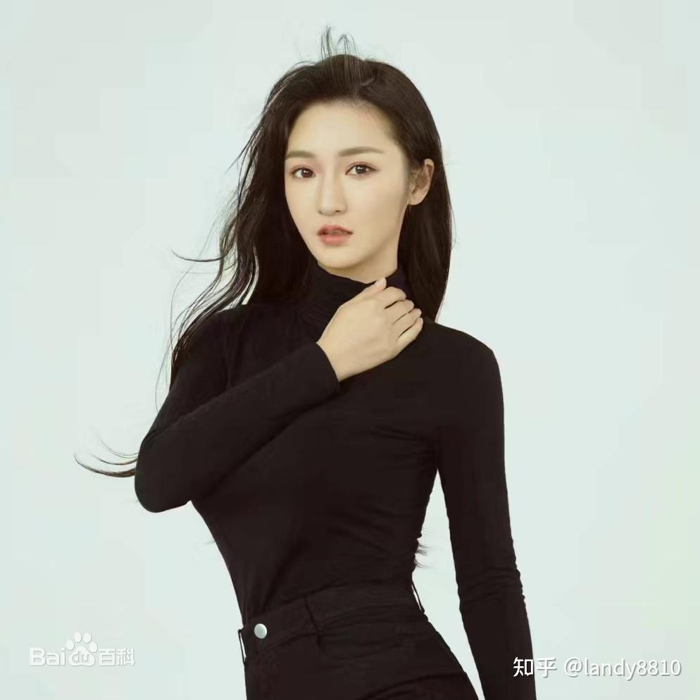 张雪迎、毕雯珺、郭品超领衔主演,代斯特别出演,林妍柔、郭笑天、毛方圆、李雨洋主演的《墨白》剧照 - 知乎