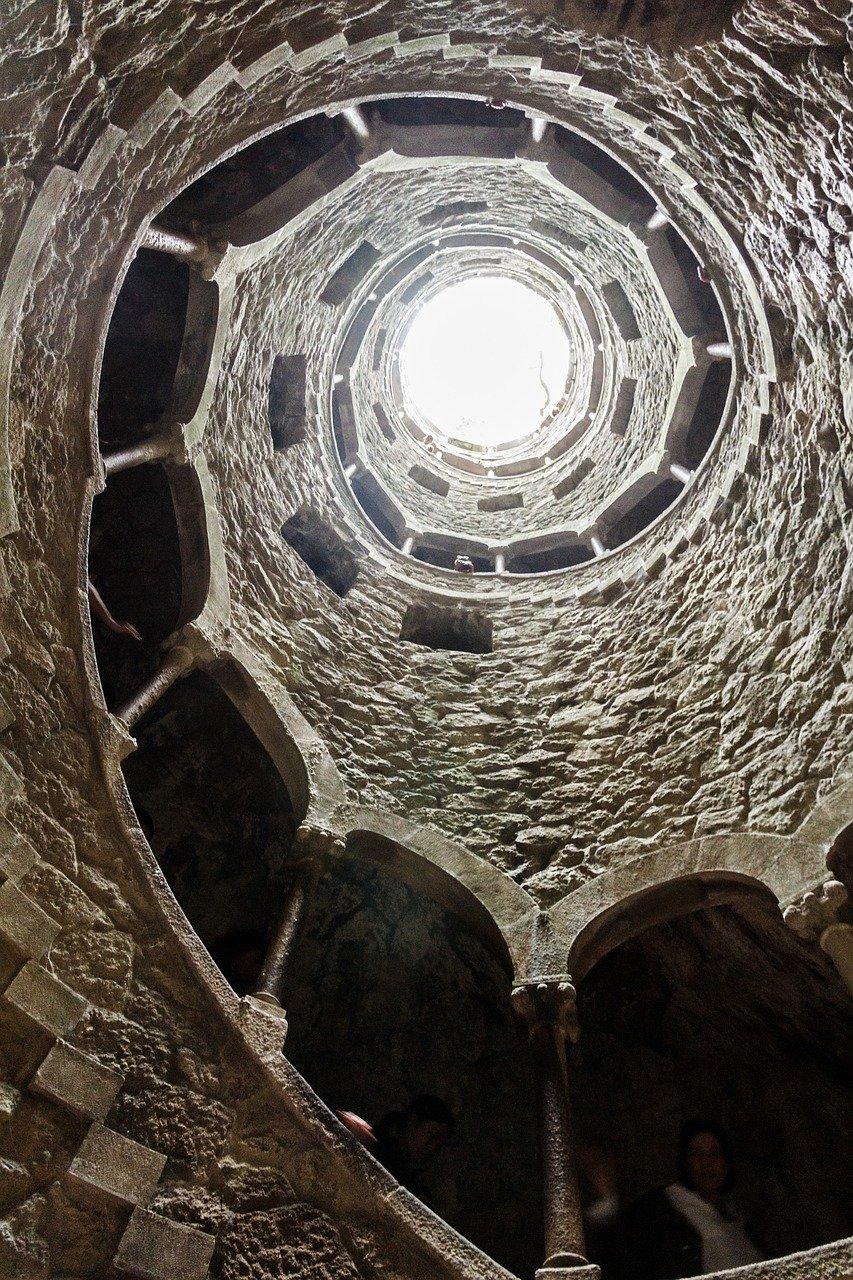 楼梯转角最小要求