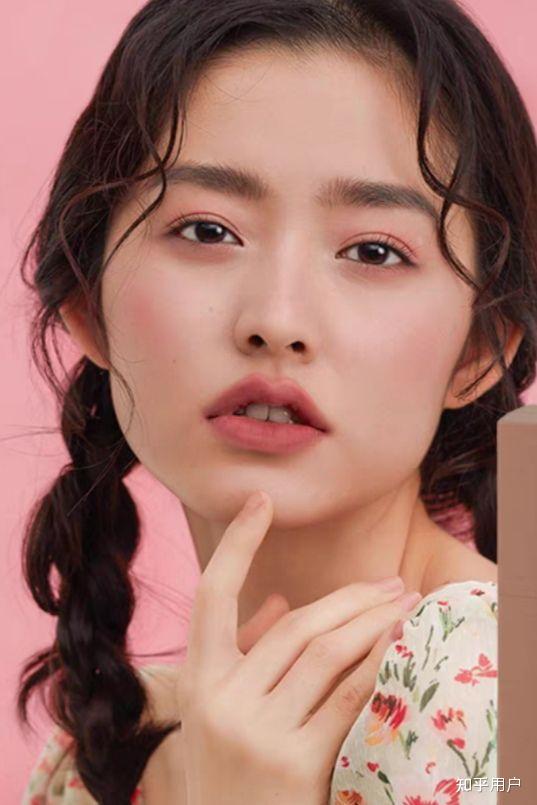 如何评价微博上的婴宁lasw