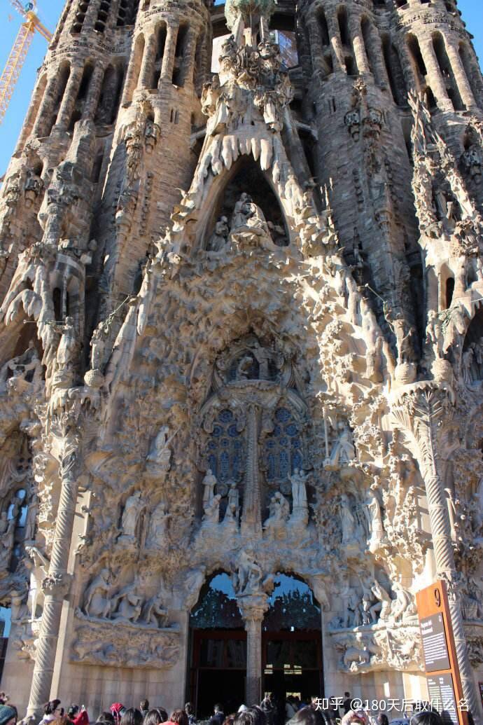 魔幻现实主义的建筑是怎么样的? - 知乎