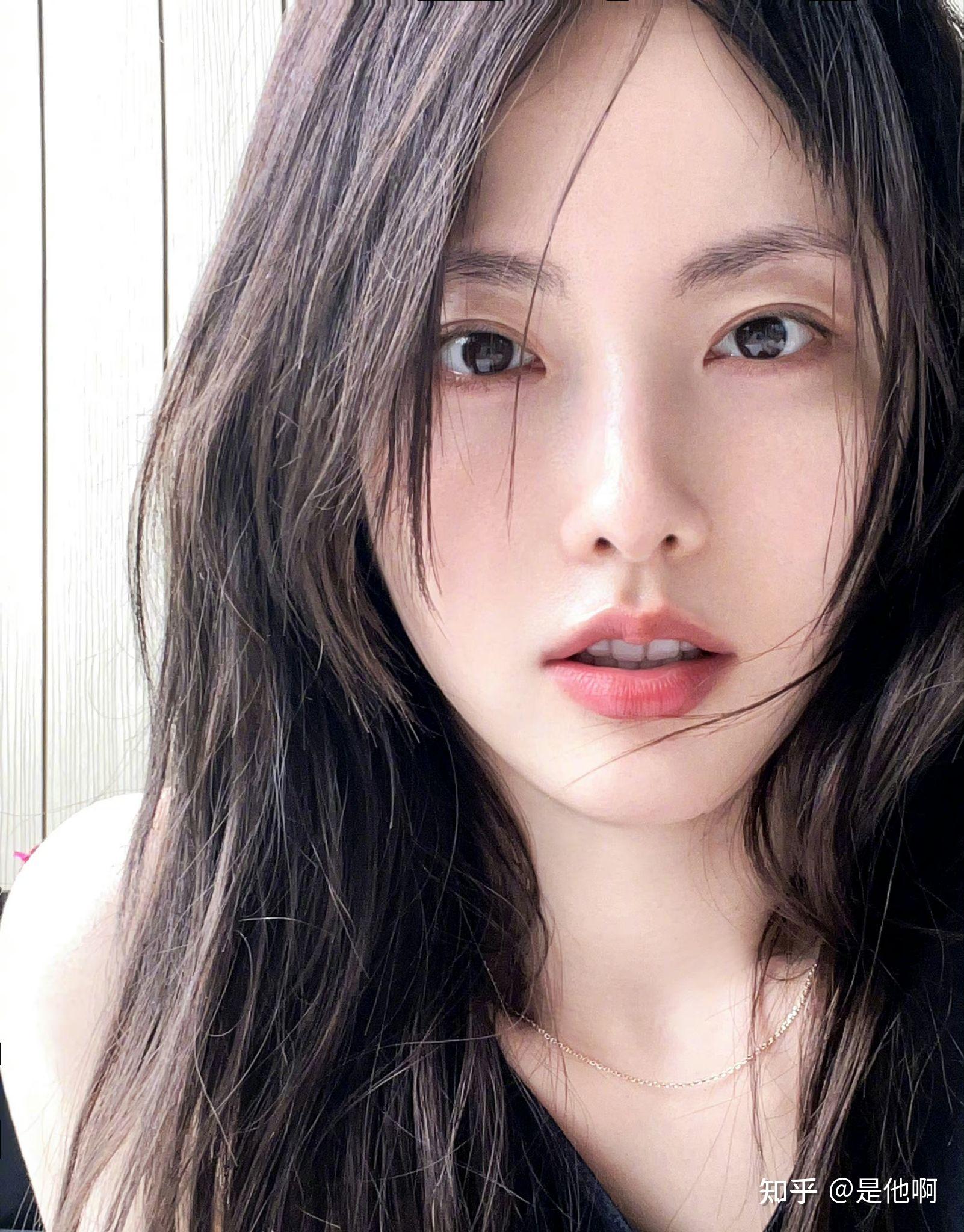 不觉得张嘉倪的眼睛有点问题吗