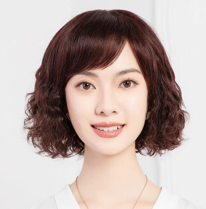 假发中年女妈妈短发