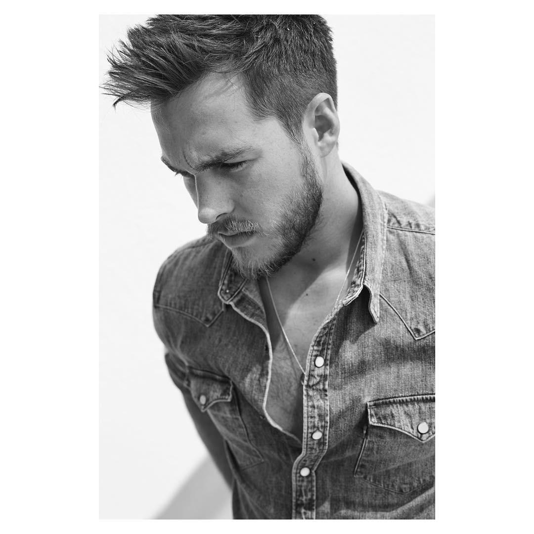 为什么猪皮chris wood火不起来? - 知乎