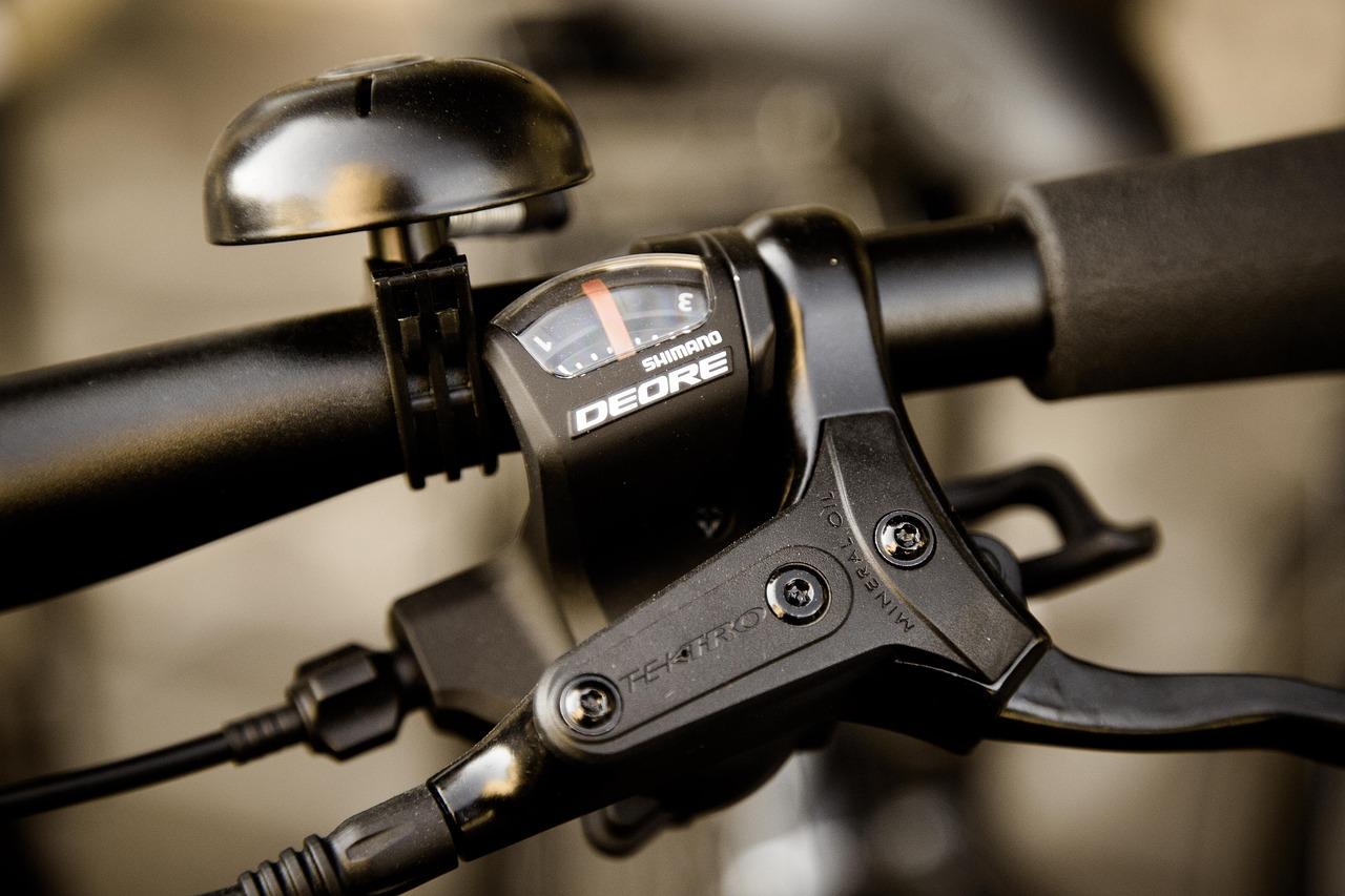 椅子轱辘清洁保养