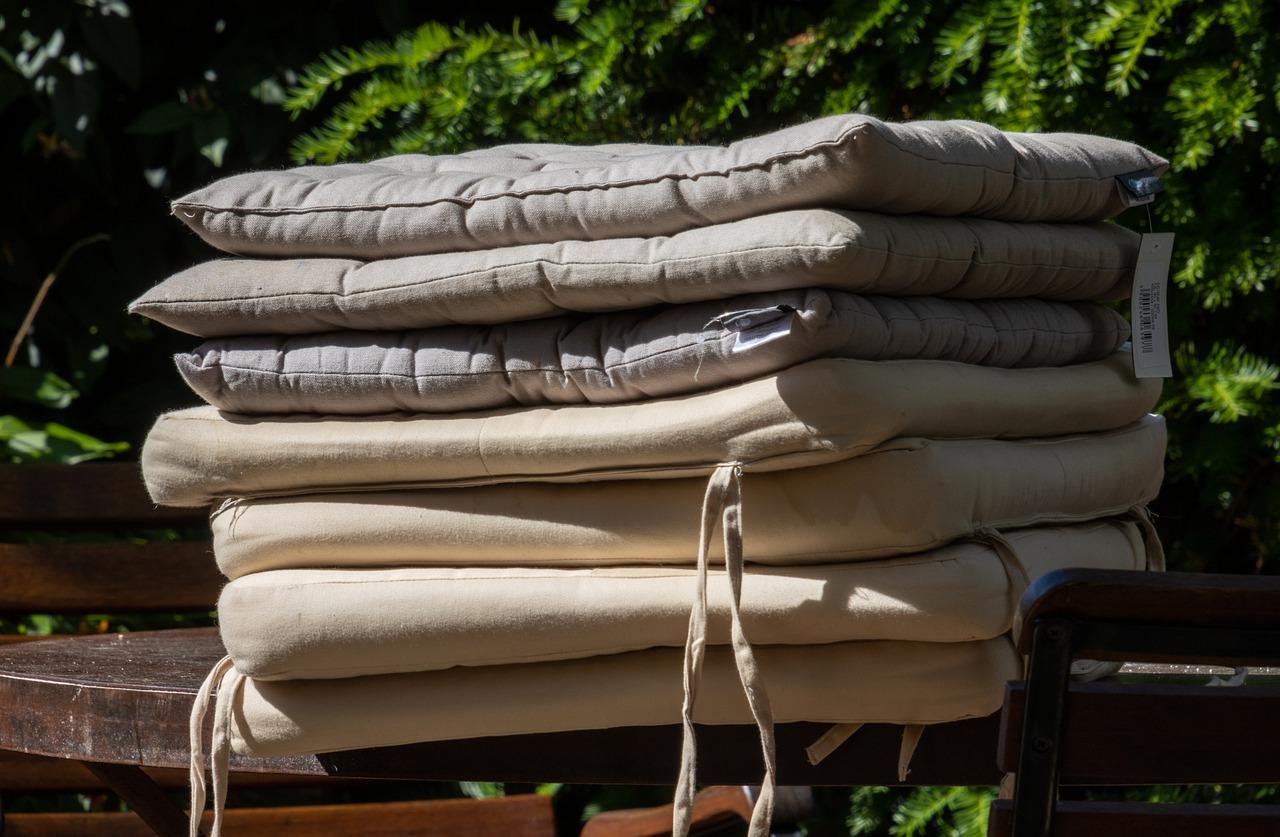 1. 纯棉枕芯推荐