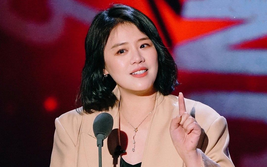 马思纯小姐姐吐槽大会谈抑郁症是个勇敢的小姐姐
