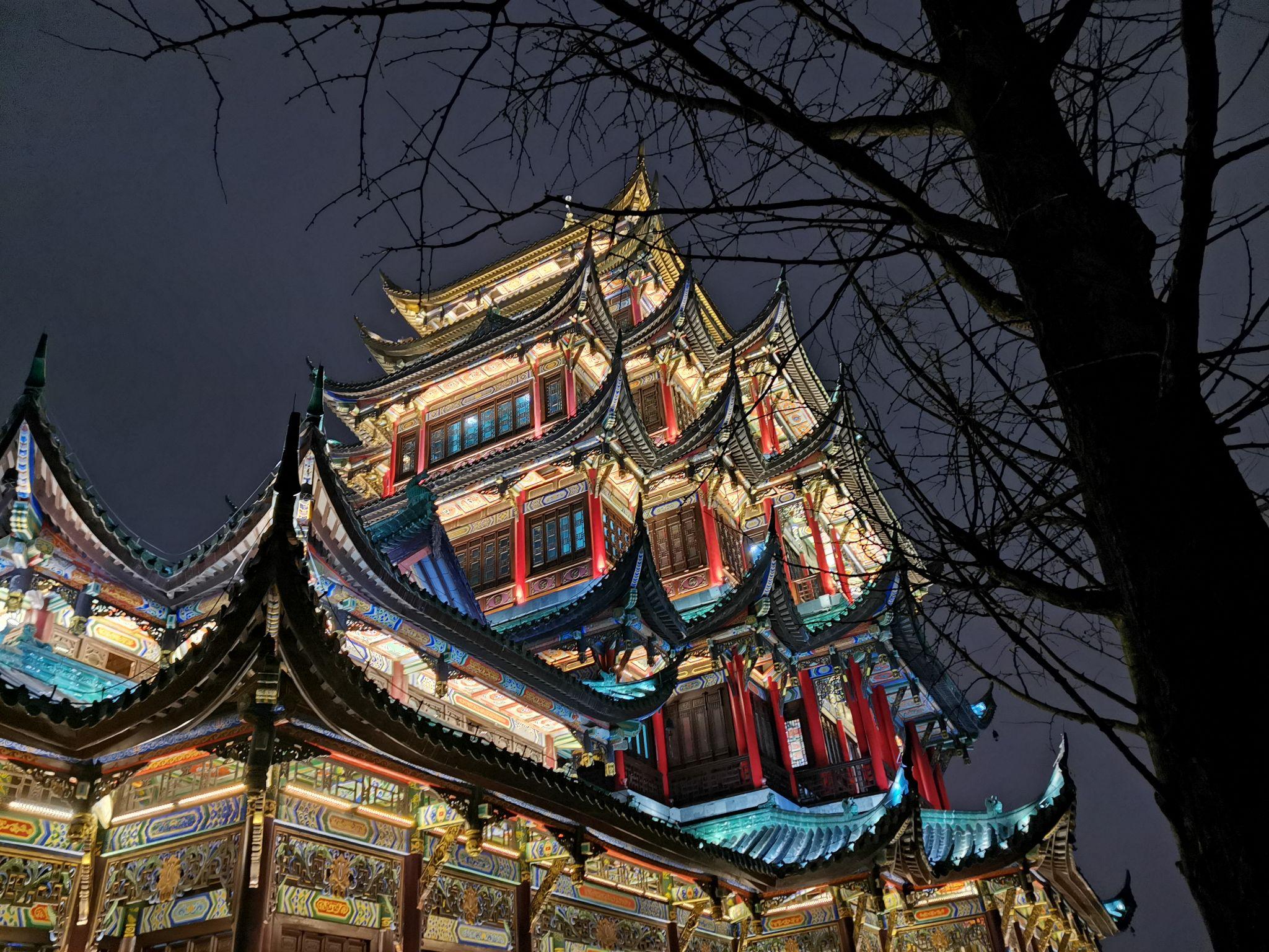 你手机里有哪些好看的重庆夜景照片拍下这些照片时有哪些故事