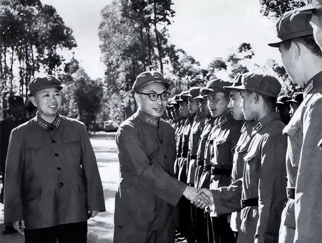 1958年总参通知叶飞炮击金门，叶飞很意外：应由韩司令指挥啊 - 知乎