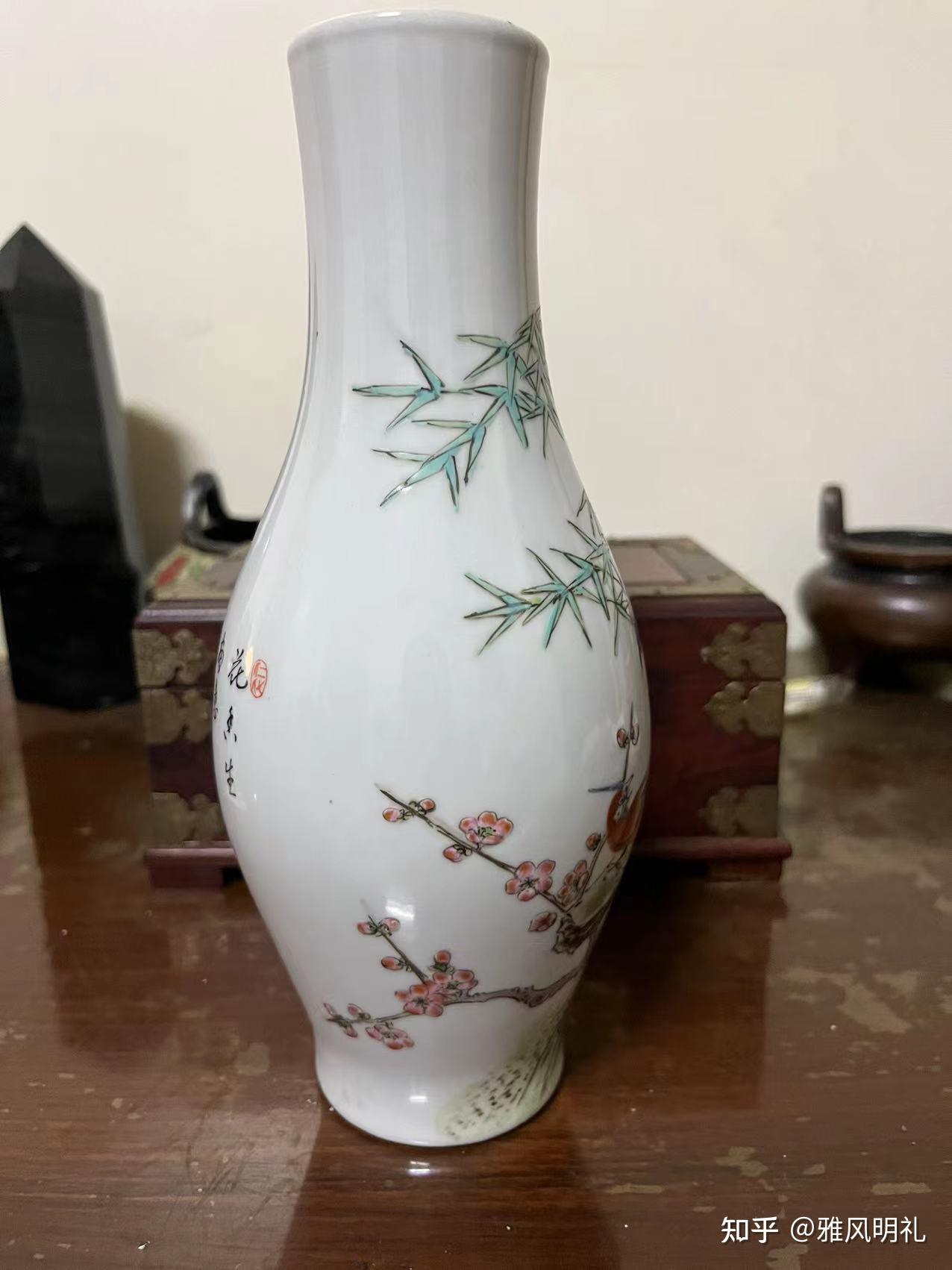 2106 古美術 大清雍正年製銘 天藍釉 花鳥紋橄欖瓶 珍蔵品 時代物 2106