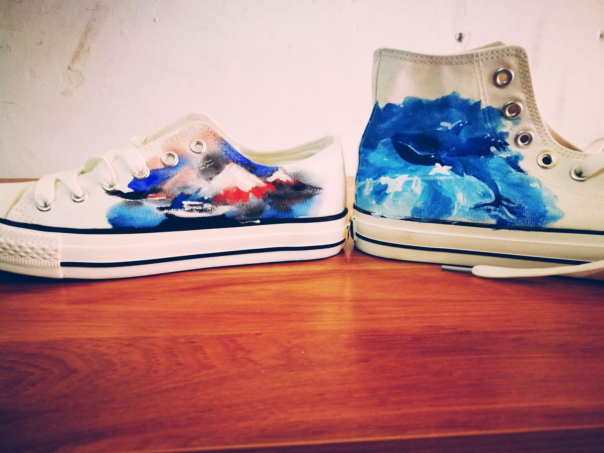 有什么适合纯白vans的手绘图案