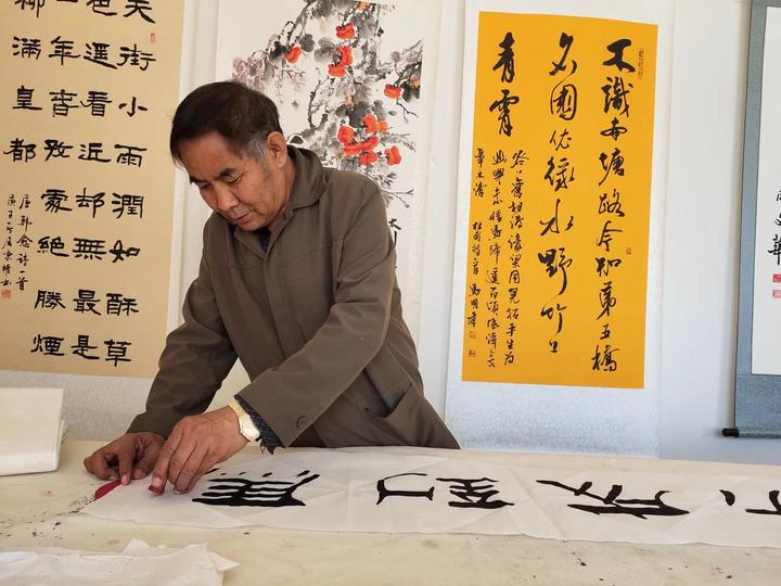 杨秀和——(畅春斋主)当代著名书法家、画家、书画教育家的艺术人生 - 知乎
