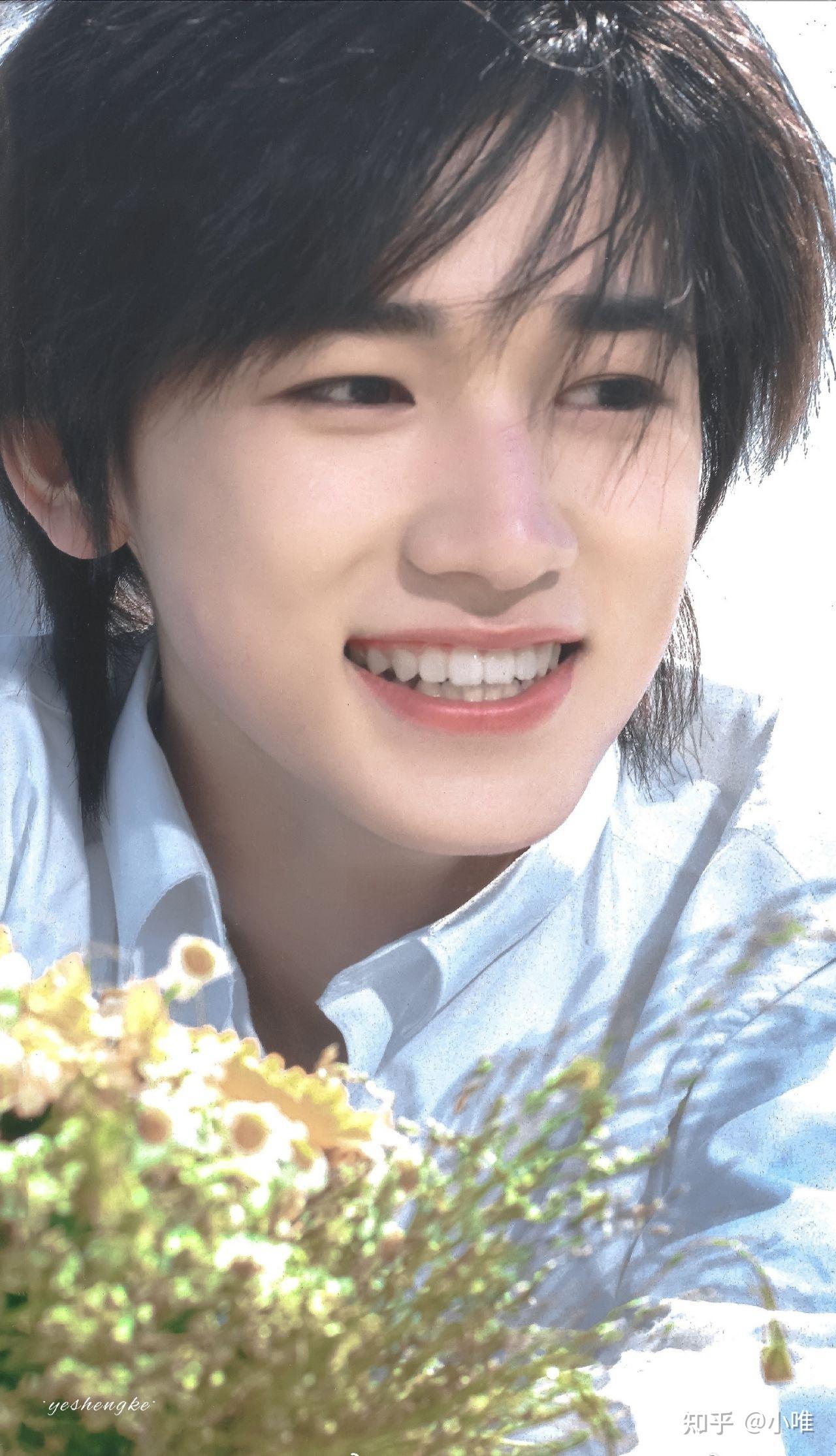 各位小海螺们有没有宋亚轩的高清神图吖