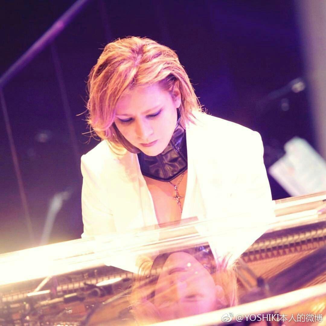 yoshiki的颜值巅峰到底怎么样