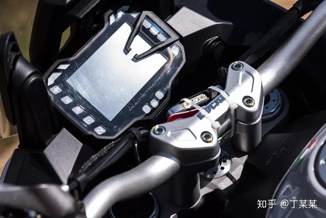 杜卡迪monster821mts1200s950和xdevil怎麼選大致我都清楚就是不好做