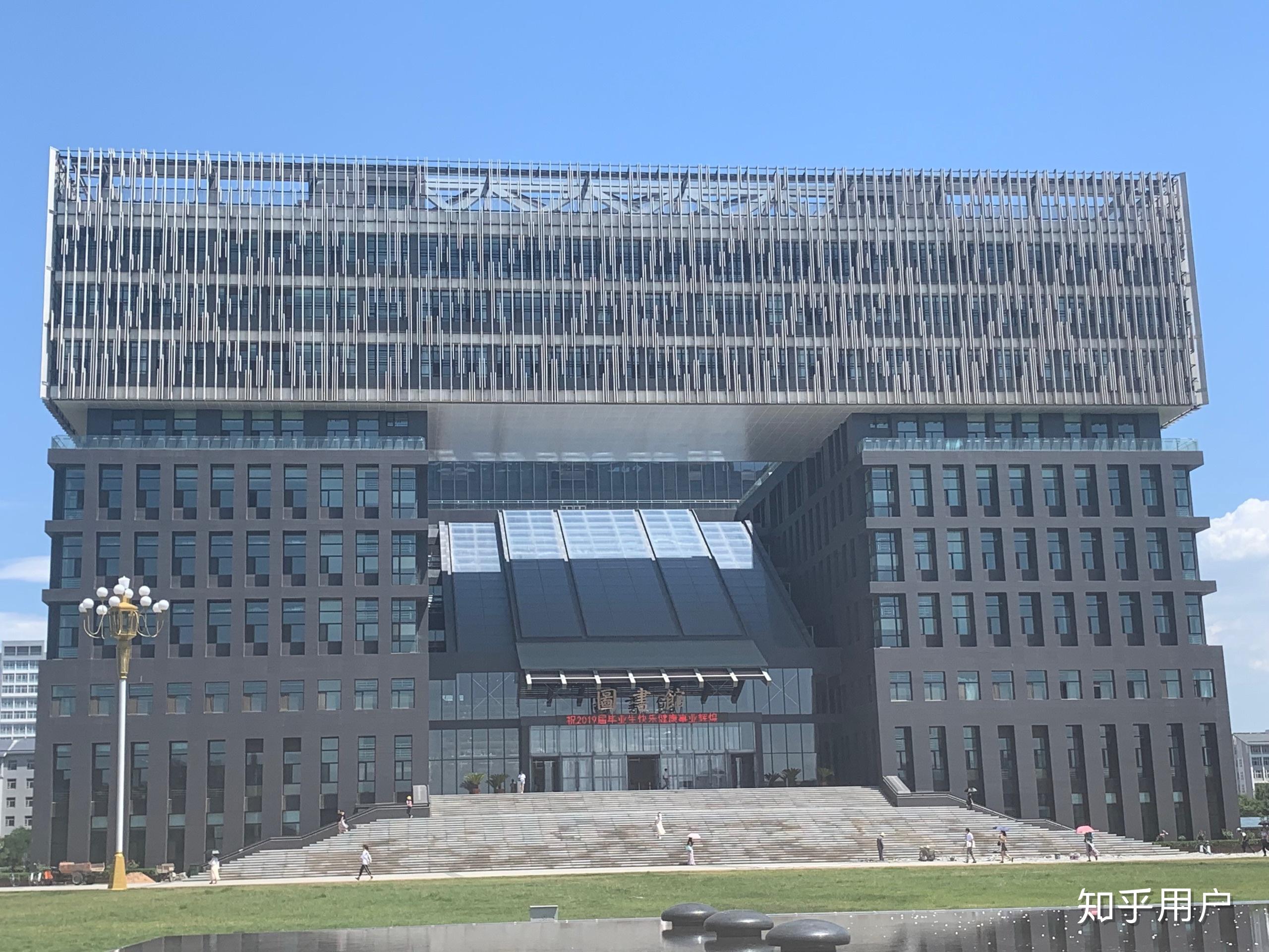 山西大同大学和太原师范学院哪个好