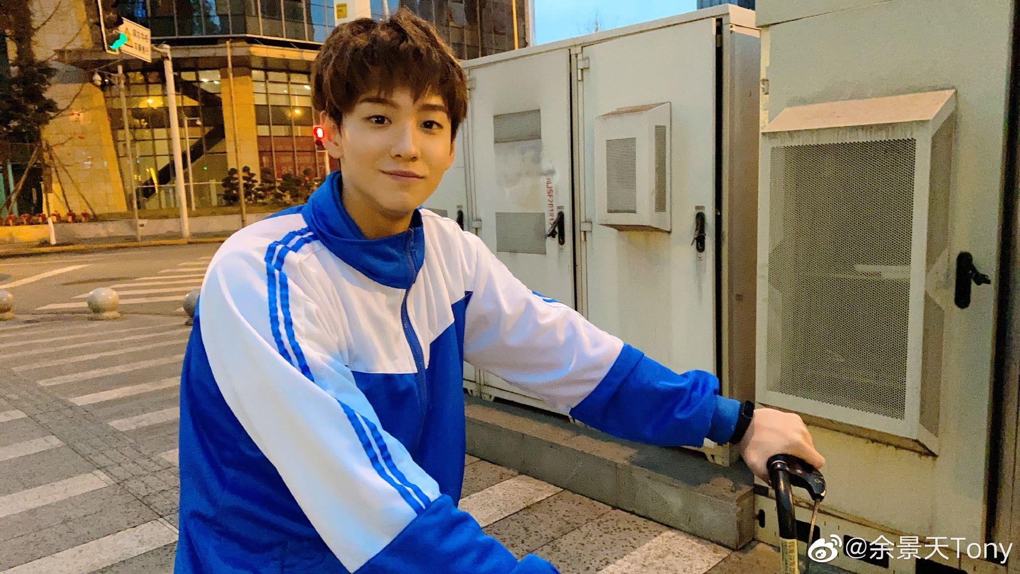 如何评价tony余景天?